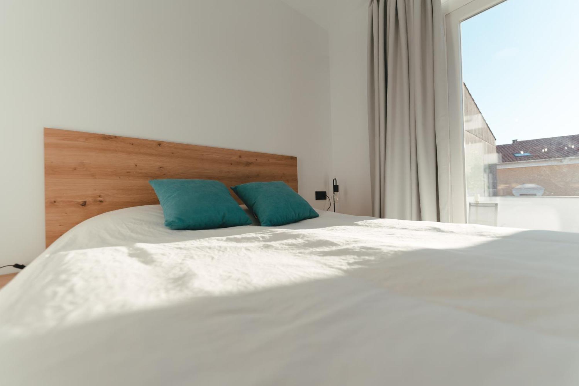 Macarena Suites Caces Esterno foto